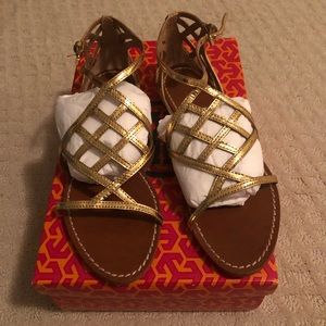 Tory Burch Gold Sandal size 6.5